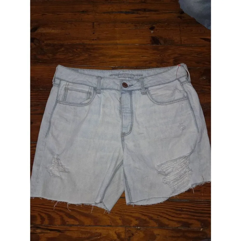 American Eagle Tomgirl Jean Shorts